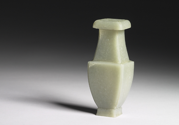 Jade vase, Qing dynasty (1644-1911)-China Archive
